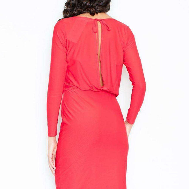 Chic Boat Neck Midi Dress with Timeless Elegance - Effortlessly Stylish