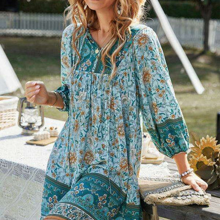 Chic Bohemian Floral Dress for Dreamy Summer Vacations - Très Elite