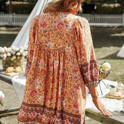 Chic Bohemian Floral Dress for Dreamy Summer Vacations - Très Elite