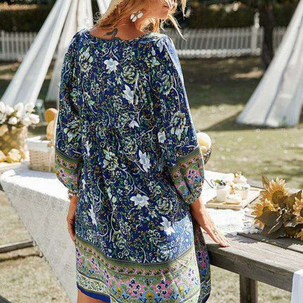 Chic Bohemian Floral Dress for Dreamy Summer Vacations - Très Elite