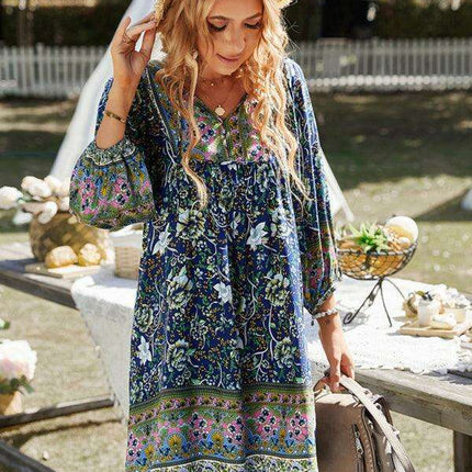 Chic Bohemian Floral Dress for Dreamy Summer Vacations - Très Elite