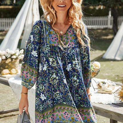 Chic Bohemian Floral Dress for Dreamy Summer Vacations