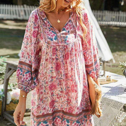 Chic Bohemian Floral Dress for Dreamy Summer Vacations - Très Elite