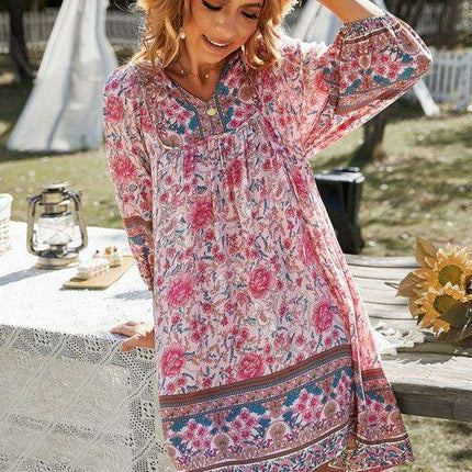 Chic Bohemian Floral Dress for Dreamy Summer Vacations - Très Elite