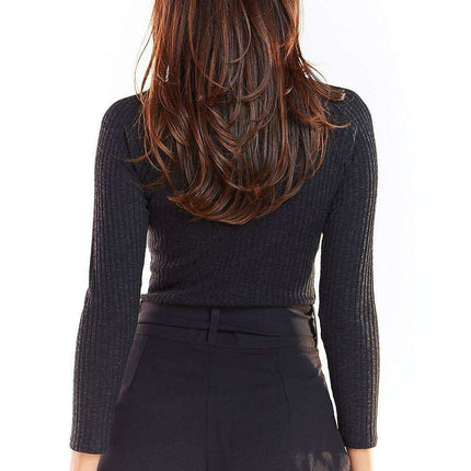 Chic Button-Embellished Knit Pullover - Très Elite