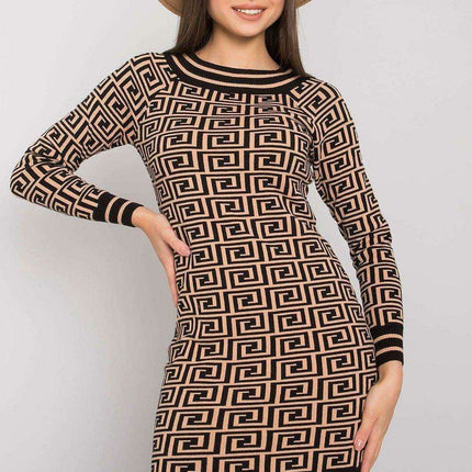 Chic Camel Fitted Knit Dress for Effortless Sophistication - Très Elite