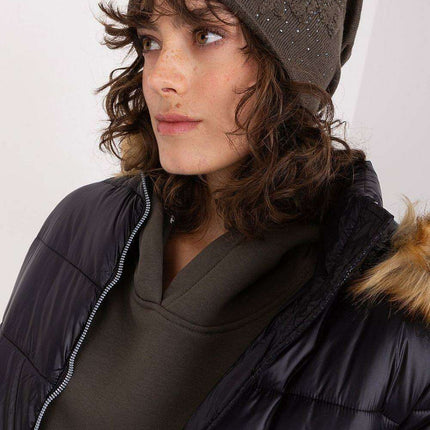 Chic Cashmere Beanie with Sparkling Rhinestone Accents - Très Elite