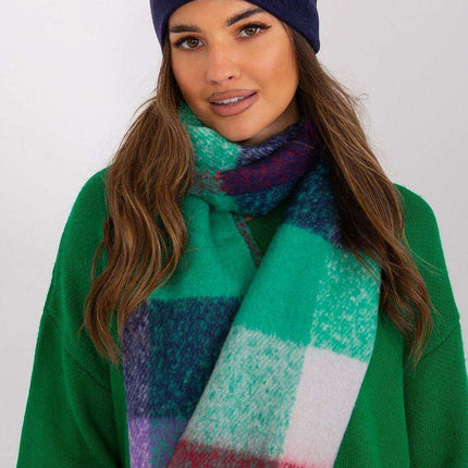 Chic Cashmere Beanie with Sparkling Rhinestone Accents - Très Elite
