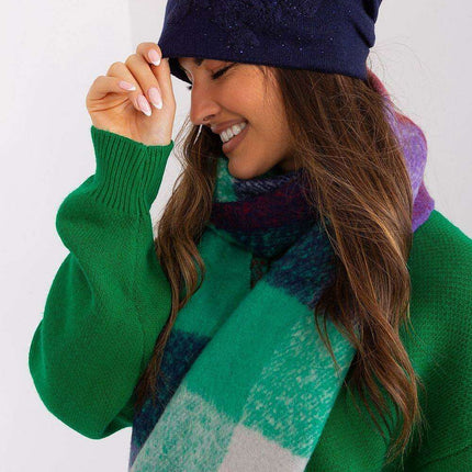 Chic Cashmere Beanie with Sparkling Rhinestone Accents - Très Elite