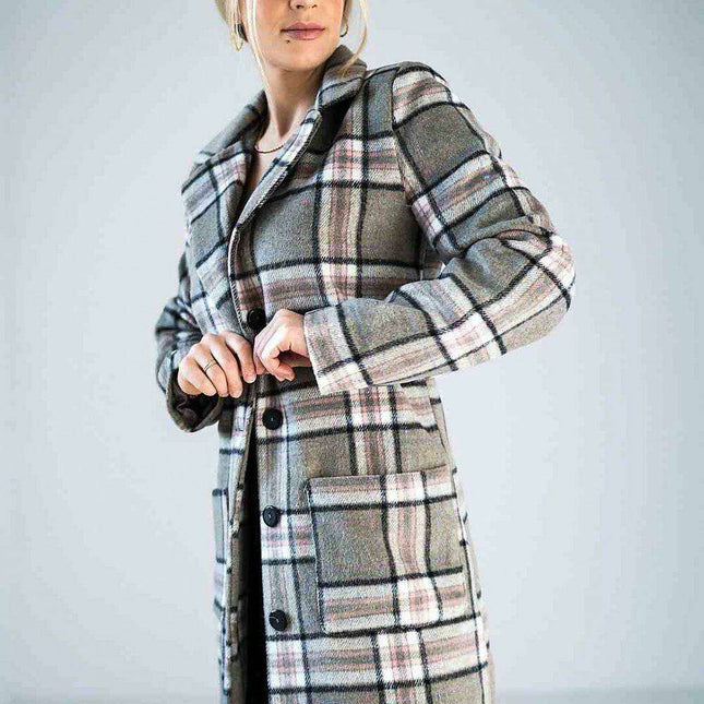 Chic Checked Knee-Length Outerwear with Stylish Collar