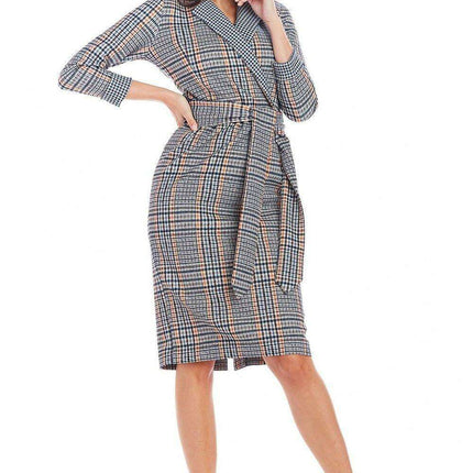 Chic Checkered Midi Dress with Waist Belt for Office Elegance - Très Elite