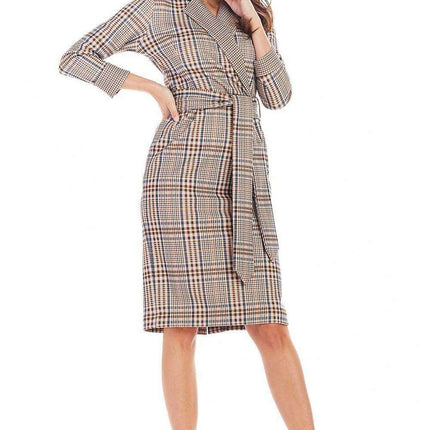Chic Checkered Midi Dress with Waist Belt for Office Elegance - Très Elite