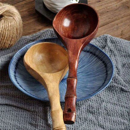 Chic Chestnut Wood Extended Handle Soup Ladle - Sophisticated Cooking Spoon for Your Culinary Space - Très Elite