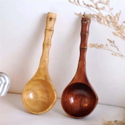 Chic Chestnut Wood Extended Handle Soup Ladle - Sophisticated Cooking Spoon for Your Culinary Space - Très Elite