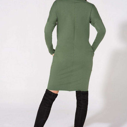 Chic Collared Evening Gown with Edgy Raw Hem Detail - Très Elite