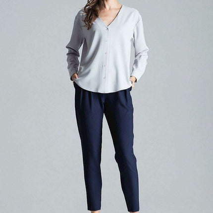 Chic Collarless V-Neck Long Sleeve Shirt with Stylish Snap Buttons and Unique Print - Très Elite