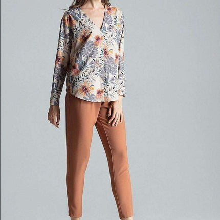 Chic Collarless V-Neck Long Sleeve Shirt with Stylish Snap Buttons and Unique Print - Très Elite