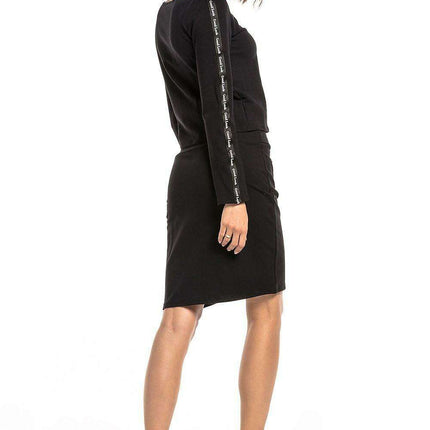 Chic Comfort High-Waisted Skirt with Handy Pockets - Très Elite