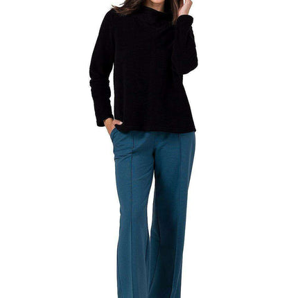 Chic Comfort Turtleneck Knit Sweater - Très Elite