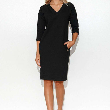 Chic Comfort V-Neck Daydress - Très Elite