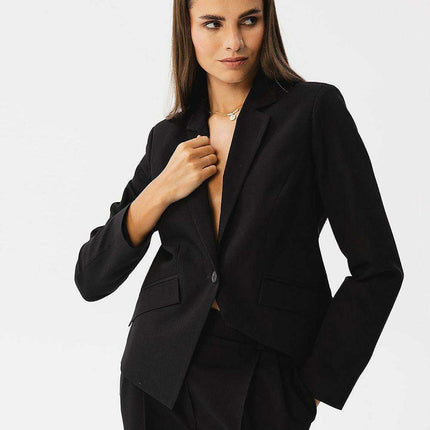 Chic Contemporary Blazer