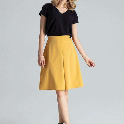 Chic Contrast Pleated A-Line Midi Skirt - Très Elite