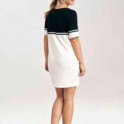 Chic Cotton Belted Mini Dress with Functional Pockets - Très Elite