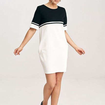 Chic Cotton Belted Mini Dress with Functional Pockets - Très Elite