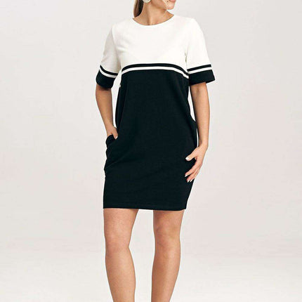 Chic Cotton Belted Mini Dress with Functional Pockets - Très Elite