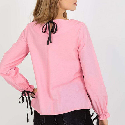 Chic Cotton Blouse with Exquisite Lace Details - Très Elite
