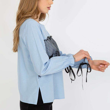 Chic Cotton Blouse with Exquisite Lace Details - Très Elite