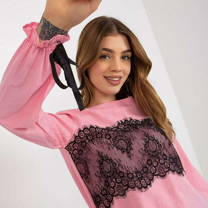 Chic Cotton Blouse with Exquisite Lace Details