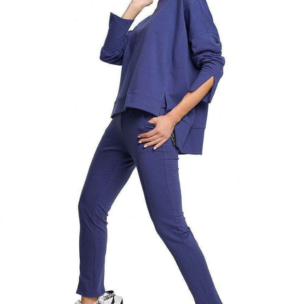 Chic Cotton Knit Slit Trousers with Distinctive Topstitching - Très Elite