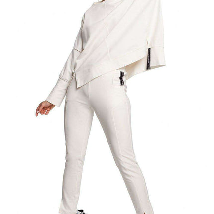 Chic Cotton Knit Slit Trousers with Distinctive Topstitching - Très Elite