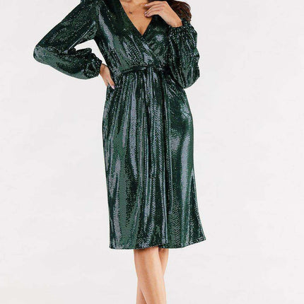 Chic Crinkled Sleeve Evening Gown with Customizable Waist Belt - Très Elite