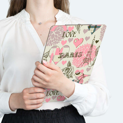 Chic Customizable Basketball Clipboard: A Touch of Parisian Artistry for Players and Coaches - Très Elite