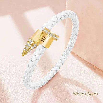 Chic Customizable Leather Nail Bracelet with Dazzling Zirconia - Stylish Women's Accessory - Très Elite