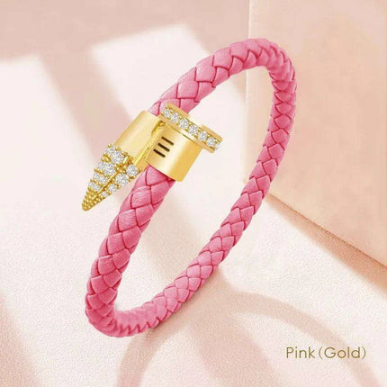 Chic Customizable Leather Nail Bracelet with Dazzling Zirconia - Stylish Women's Accessory - Très Elite