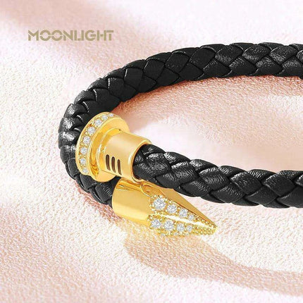 Chic Customizable Leather Nail Bracelet with Dazzling Zirconia - Stylish Women's Accessory - Très Elite