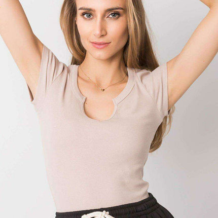 Chic Cutout Ribbed Cotton Tee by Bella - Très Elite
