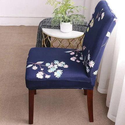 Chic Dark Blue Floral Slipcover for Nordic-Inspired Chairs - Très Elite