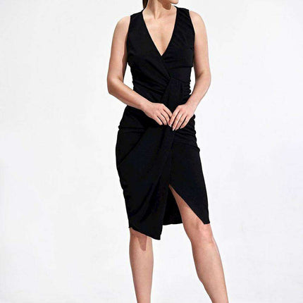 Chic Draped Midi Cocktail Dress with Modern Envelope Neckline - Très Elite
