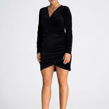 Chic Draped Velvet Evening Dress with Elegant V-Neckline - Très Elite