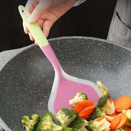 Chic Dual-Tone Silicone Turner - Non-Stick Kitchen Essential for Effortless Cooking and Baking - Très Elite