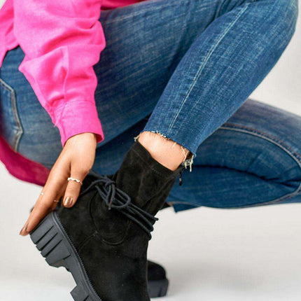 Chic Eco-Suede Ankle Booties for Cozy Comfort - Très Elite