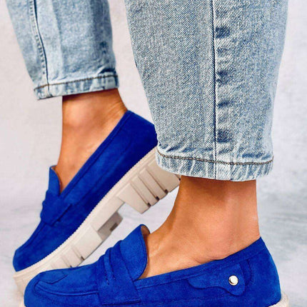 Chic Eco-Suede Moccasins - Model 179907 - Très Elite