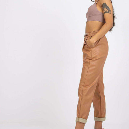 Chic Ecological Leather Trousers Chain Accent Italy Moda - Très Elite