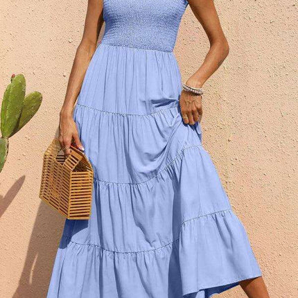 Chic Elegance: Sleek Solid Color Pleated Swing Dress for Contemporary Women - Très Elite