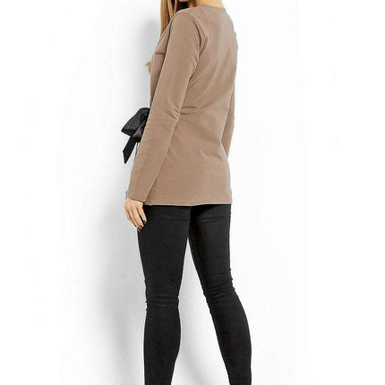 Chic Envelope Neck Cotton Top - Très Elite
