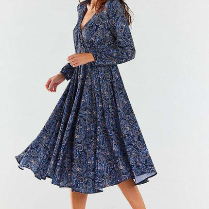 Chic Envelope Neck Midi Dress with Stylish Flared Hem - Très Elite